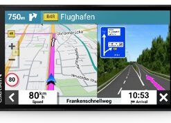 Garmin DriveSmart 66-navigatiesysteem met kaartweergave en routes Garmin DriveSmart 66-navigatiesysteem met kaartweergave en routeringsinstructies, zwarte rand, horizontaal zicht.