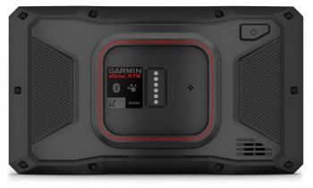 Garmin Zumo XT2-navigatiesysteem, duurzaam ontwerp De achterkant van Garmin Zumo XT2-navigatiesysteem, zwarte behuizing met rode details.