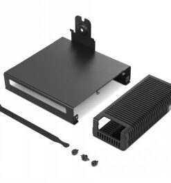Lenovo ThinkCentre Tiny Mounting Kit -montageset, zwarte onderdelen, schroeven, gereedschap en een extra koelmodule.