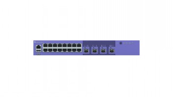 Extreme Networks 5320 switch met 16 Ethernet-poorten en 4 SFP-poorten Close-up van een Extreme Networks 5320-switch met paarse behuizing, 16 Ethernet-poorten en 4 SFP-poorten aan de voorkant.