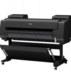 Canon imagePROGRAF PRO-4600 grootformaatprinter voor professioneel gebruik Een zwarte Canon imagePROGRAF PRO-4600 grootformaatprinter op een zwarte standaard, gefotografeerd van voren en iets van opzij.