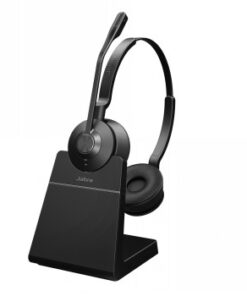 Zwarte Jabra Engage 55 SE MS Stereo-headset en oplaadstation, zwarte achtergrond.