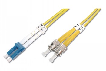 Gele duplex LC-ST glasvezelkabel met blauwe en zilverkleurige connector, lengte 2 meter.
