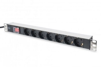 1U aluminium PDU, horizontaal gemonteerd, met 7 beveiligde stopcontacten, zwart en zilverkleurig metalen frame, rode aan/uit-schakelaar.