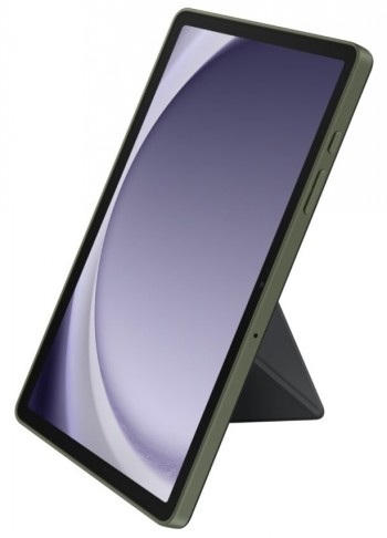 Samsung TAB A9+ Book Cover - zwarte beschermhoes met standaardfunctie Zwarte SAMSUNG TAB A9+ tablethoes in gebruik met standaardfunctie, schuin aanzicht van de achterkant.