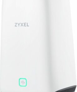 Witte, verticale Zyxel 5G-router op een lichte achtergrond, met een indicatorlampje aan de voorkant.