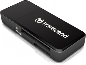 Zwarte Transcend SD/microSD-kaartlezer, compact en rechthoekig, met wit logo bovenop.