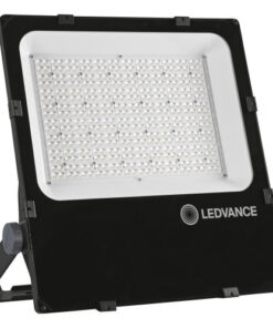 Zwarte LED-schijnwerper met witte reflecterende oppervlak, Ledvance-logo in de hoek beneden, zijprofiel is zichtbaar.