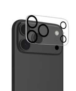 Close-up van de lensbeschermer van de iPhone 17 Pro Max met een zwarte rand.